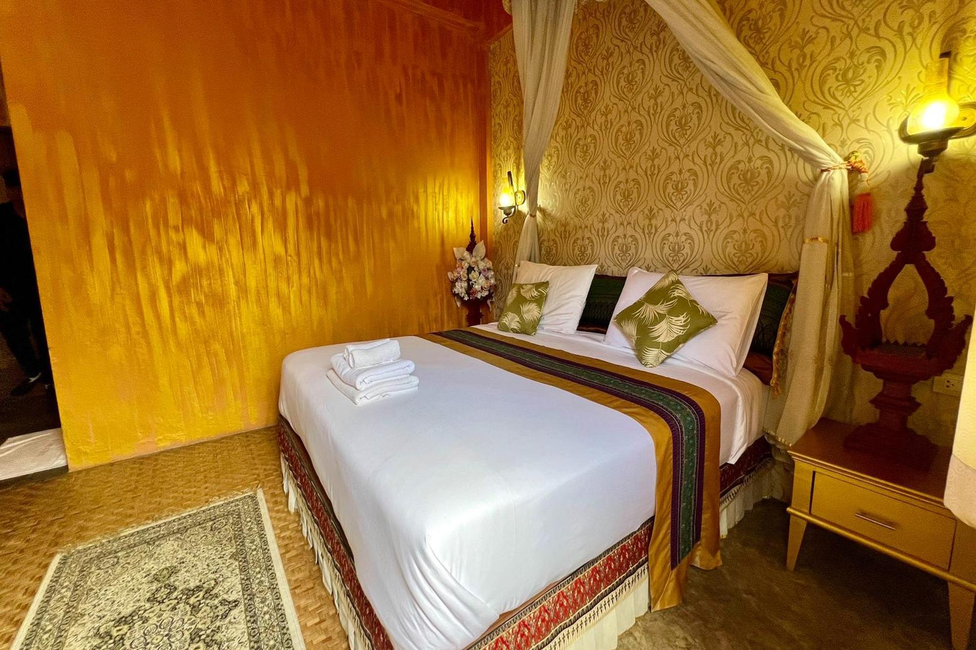 Amethyst Hotel Чіангмай Екстер'єр фото